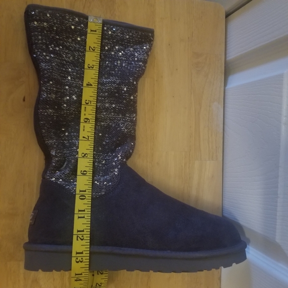 UGG Australia Camaya Charcoal/Gray Sequin Boots - Picture 5 of 6